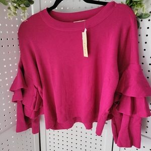NWT ELODIE Tight knit ruffle sleeve sweater thick knit.